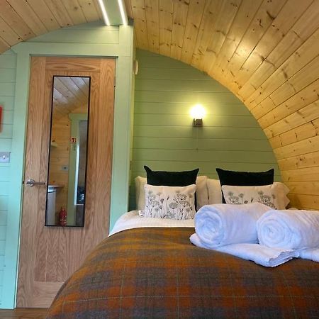 Seaview Lodges At Torlinnhe Fort William Bagian luar foto
