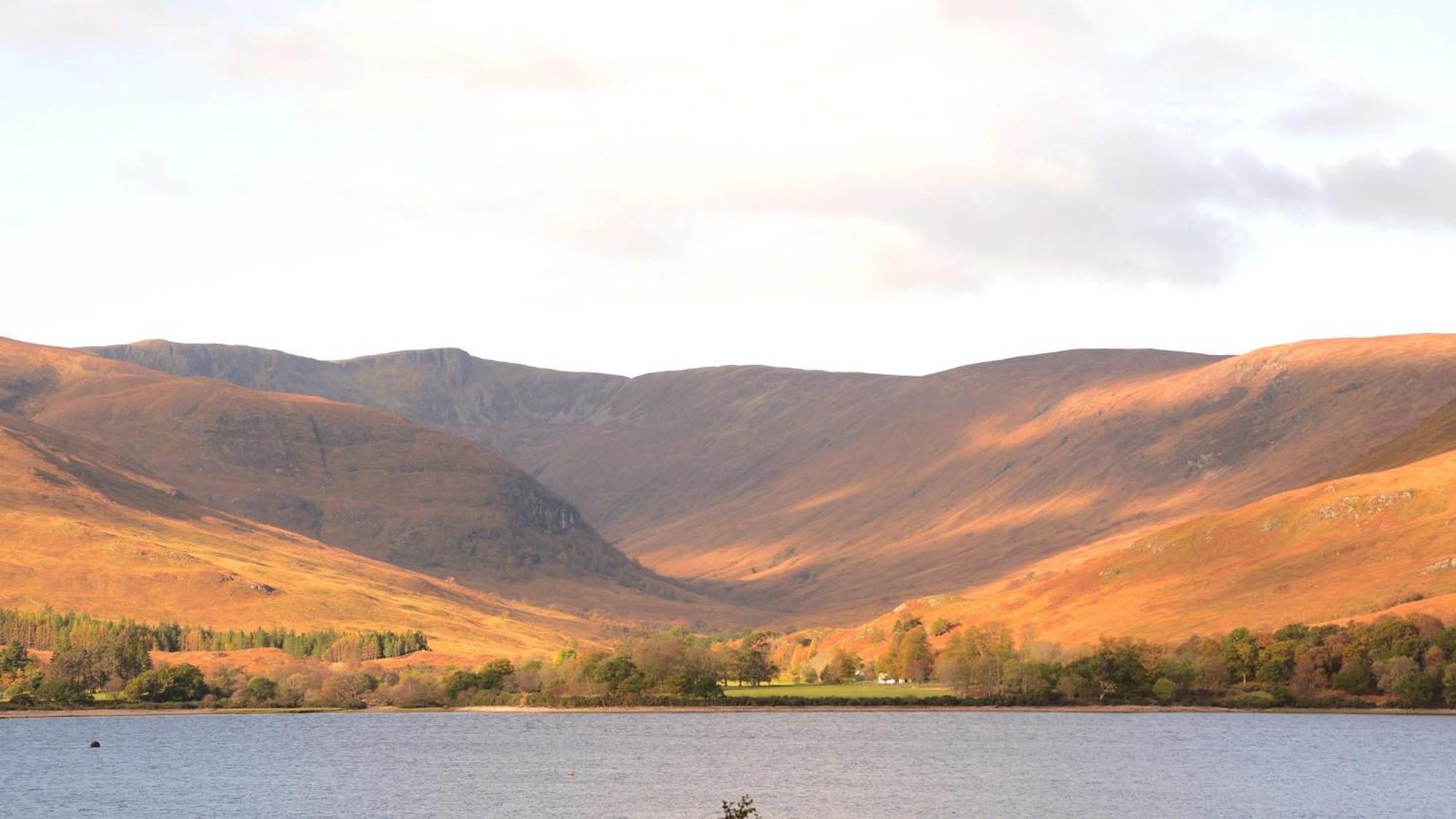 Seaview Lodges At Torlinnhe Fort William Bagian luar foto