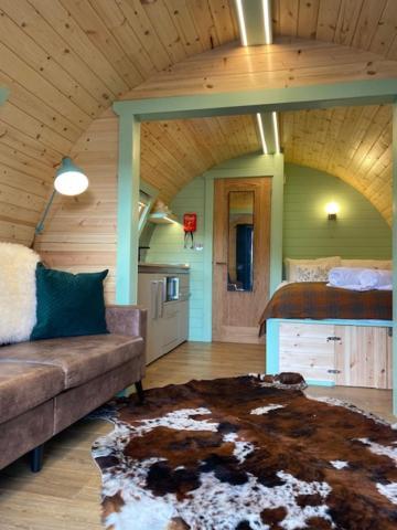 Seaview Lodges At Torlinnhe Fort William Bagian luar foto
